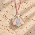 Charm - Pearl shell