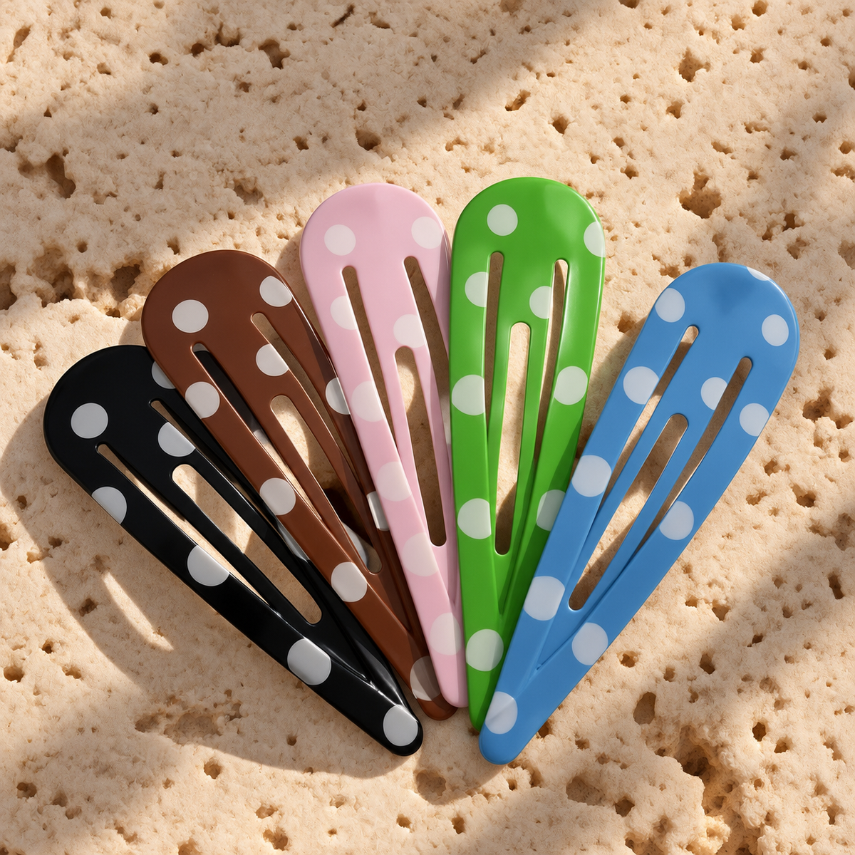 Charm - Melly clips